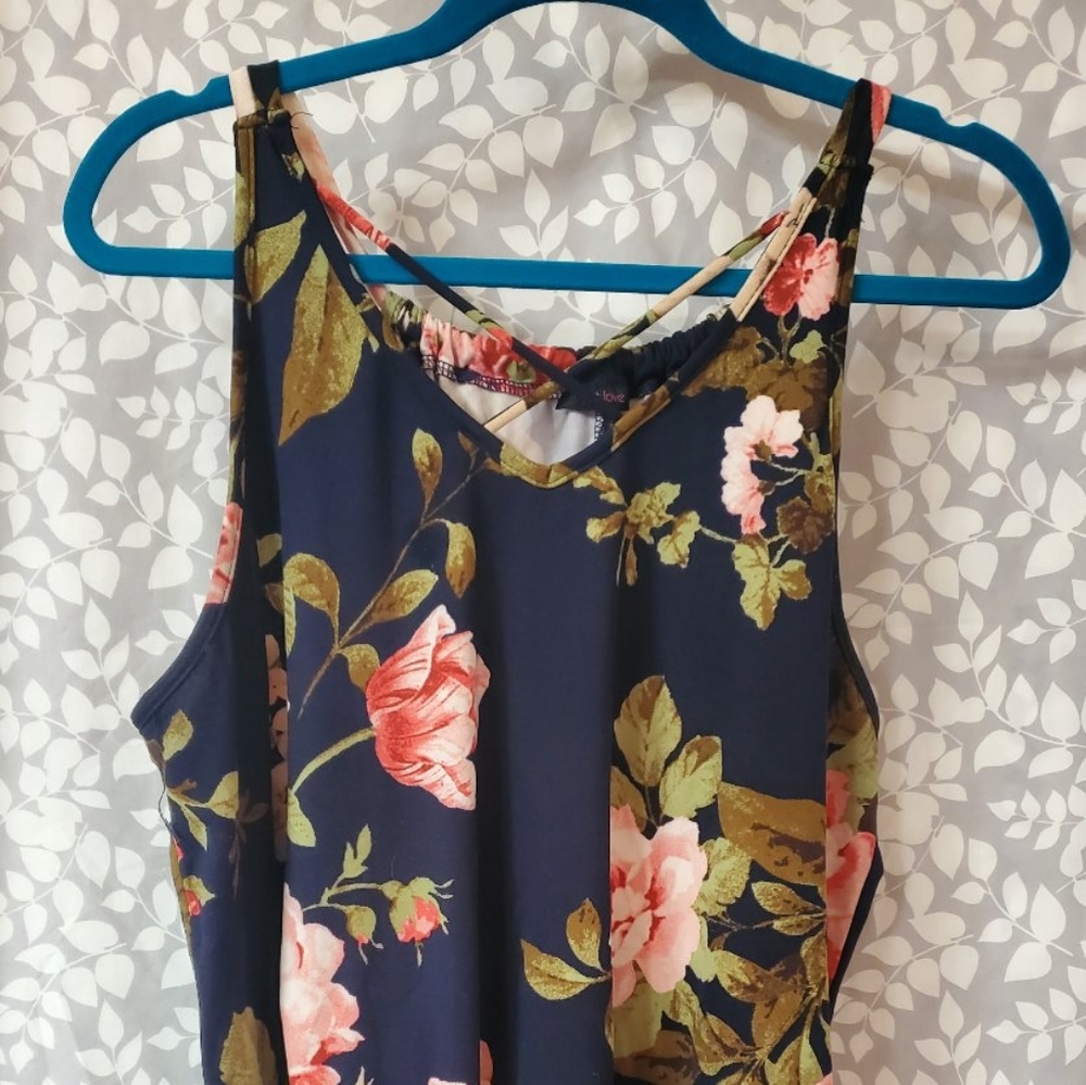 Floral tank